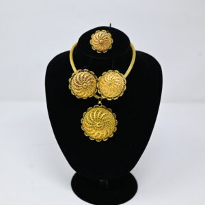 Golden Filigree Floral Jewelry Set